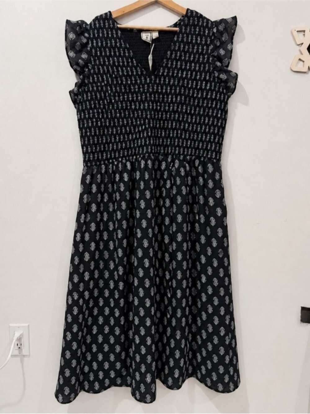 LÉA Smocked Midi Dress 2X Black White Print NWT Ruffle Sleeve Boho - Picture 2 of 10